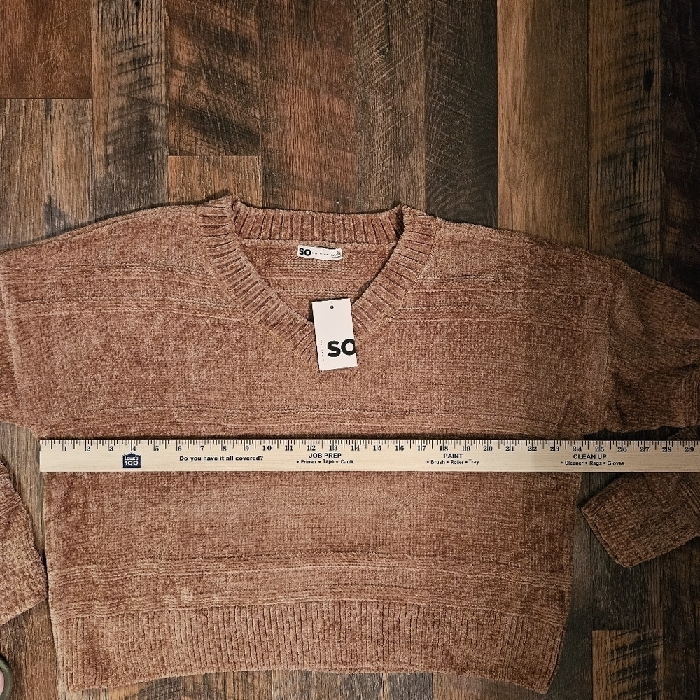 SO Caramel Brown V-Neck Chenille Sweater Size XL - Picture 13 of 13